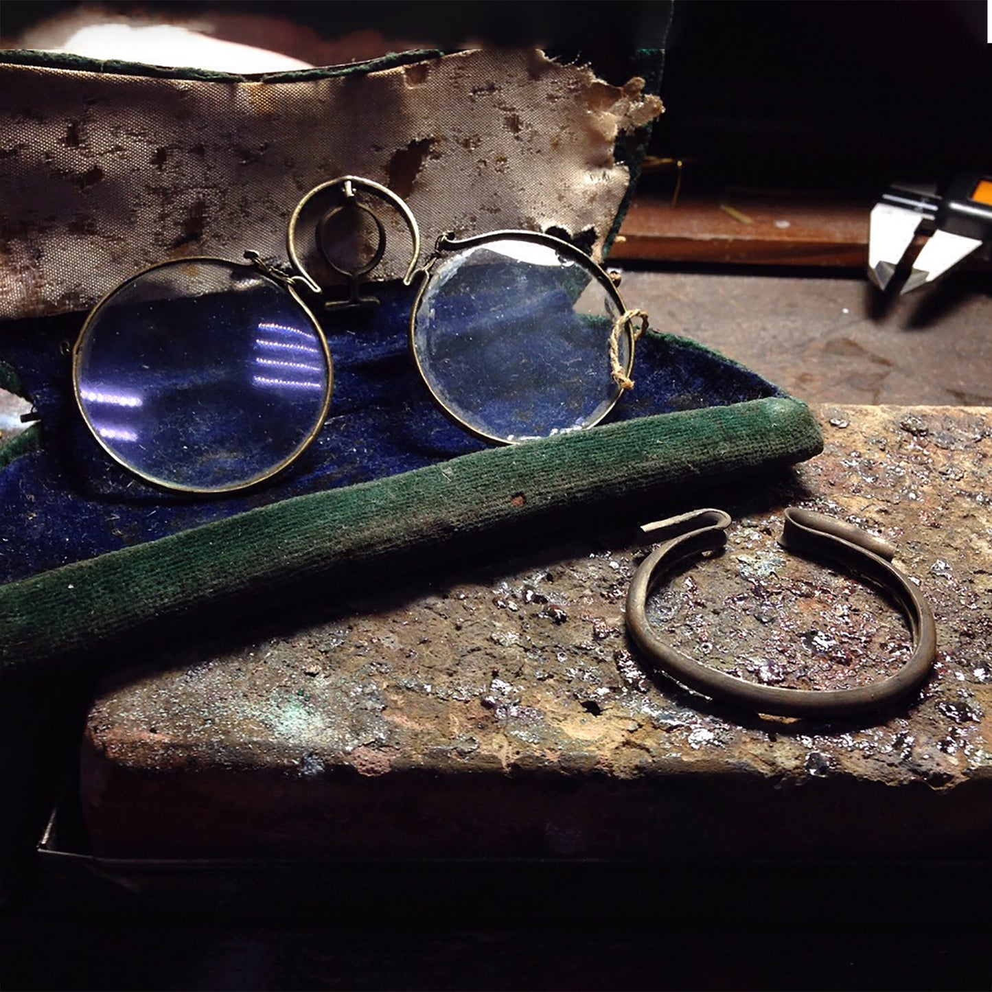 Replica Antique Glasses for Movie <Silence>
