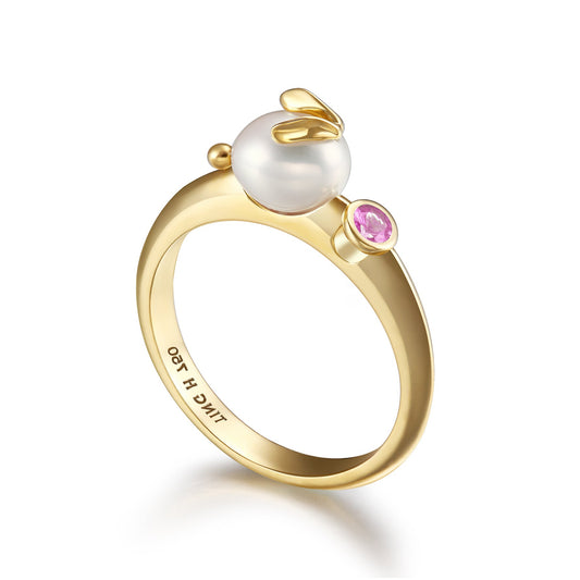 Bunny at the Lake | 18K Gold Pearl Pink Sapphire Ring