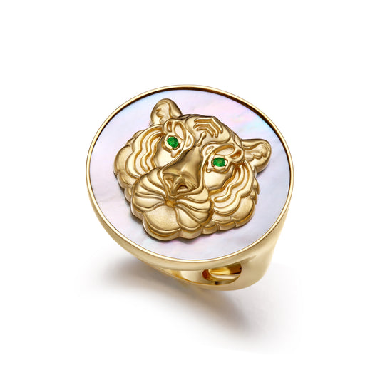 Tender Unshaken | 18K Gold Tsavorite Mother of Pearl Ring
